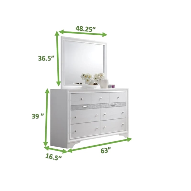 Atlin Designs 5-Piece Traditional Wood Bedroom Set with Dresser in White
