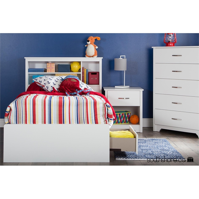 Transitional Wood Twin Mates Drawer Bed in White