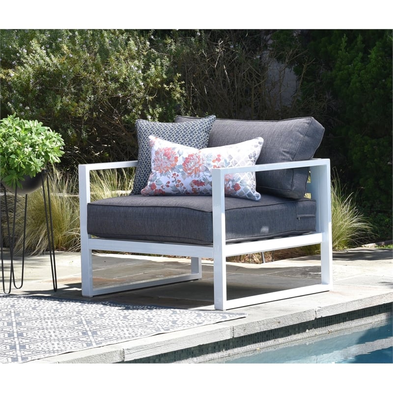 Elle Decor Paloma Outdoor Accent Chair White
