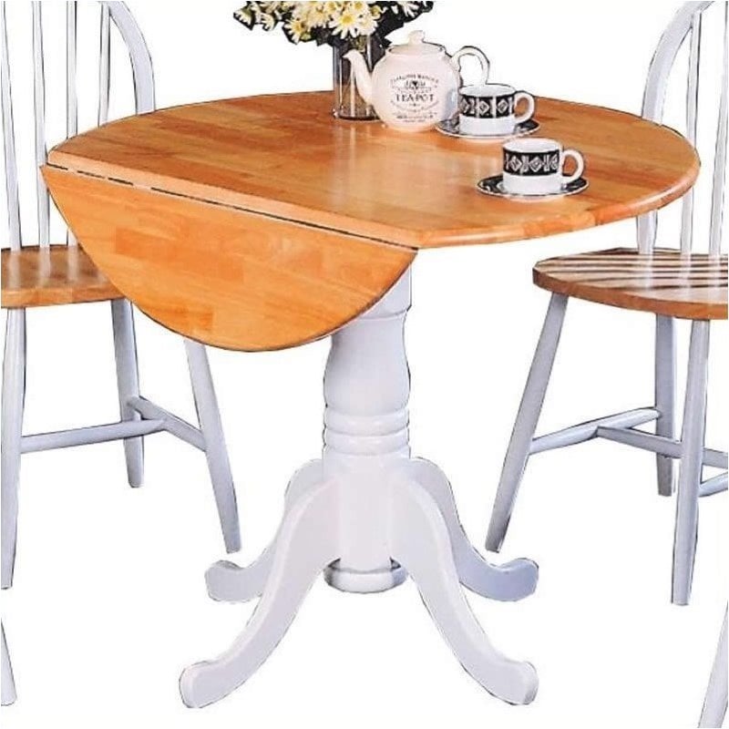 Dining Chairs And Table, Round Cottage Style Dining Table
