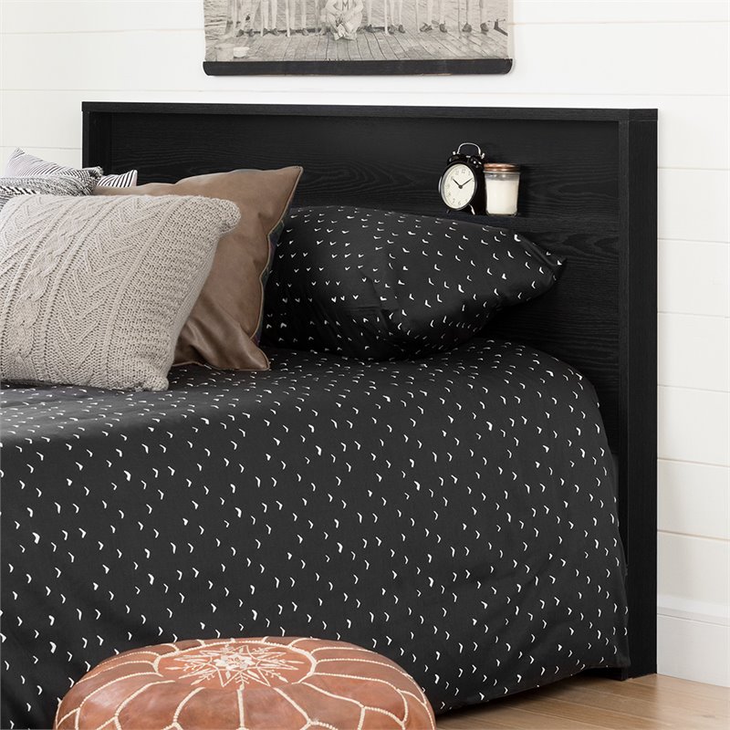 3 Piece Queen Platform Bedroom Set with Dresser and Nightstand in Black Oak
