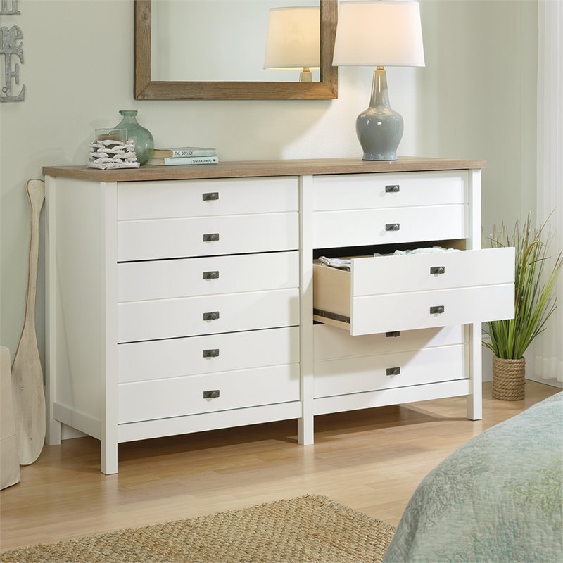 Home Square 2 Piece Bedroom Set with Dresser and Chest in Soft White