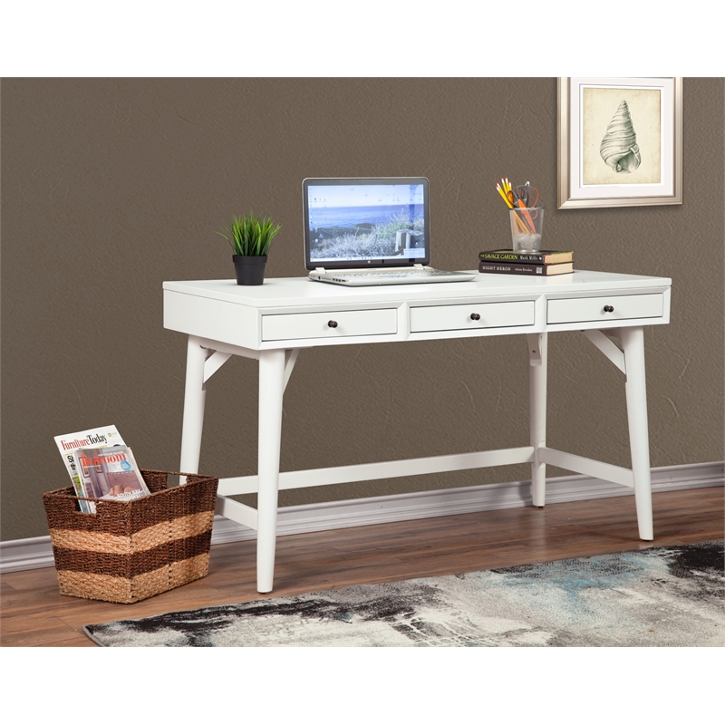Home Square 2 Piece Furniture Set with Queen Panel Bed & 3-Drawer Desk in White