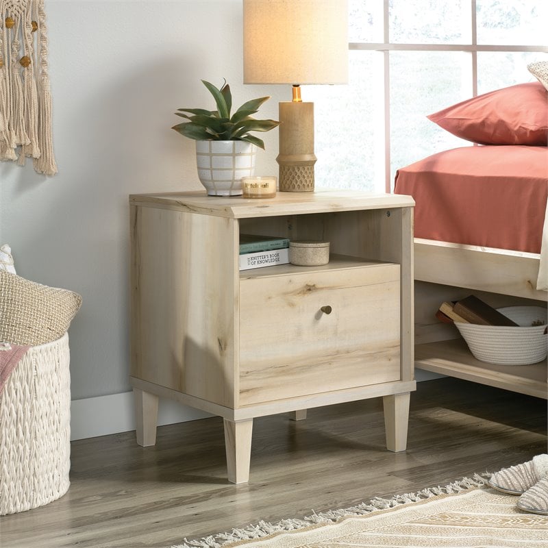 Home Square 2 Piece Bedroom Set with Chest and Nightstand in Pacific Maple