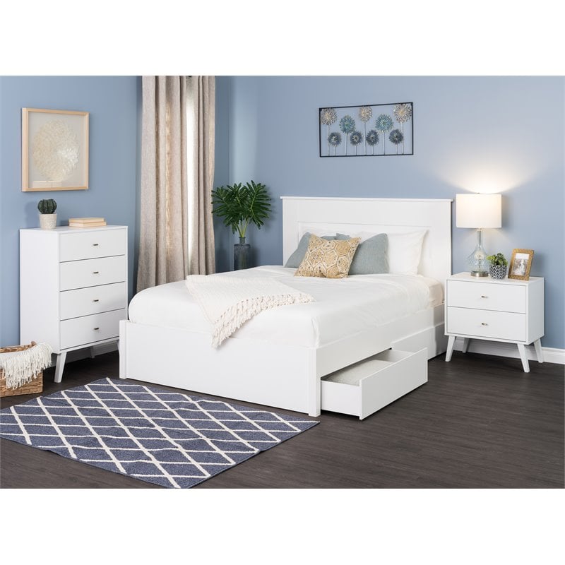 Home Square 3-Piece Set with 2 Nightstands and 7-Drawer Dresser in White