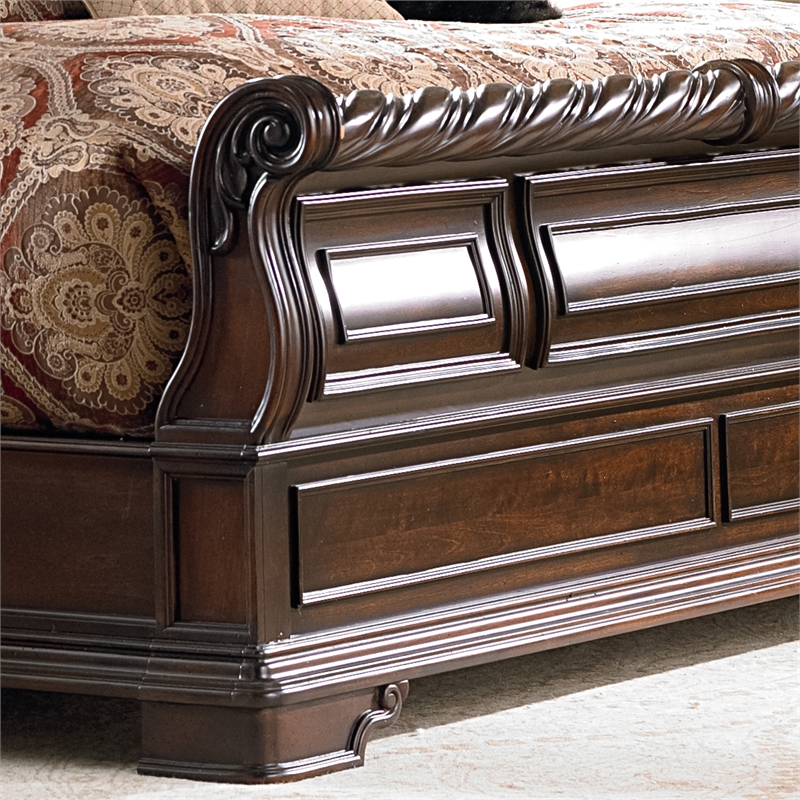 Home Square 2-Piece Set with Night Stand and Queen Sleigh Bed
