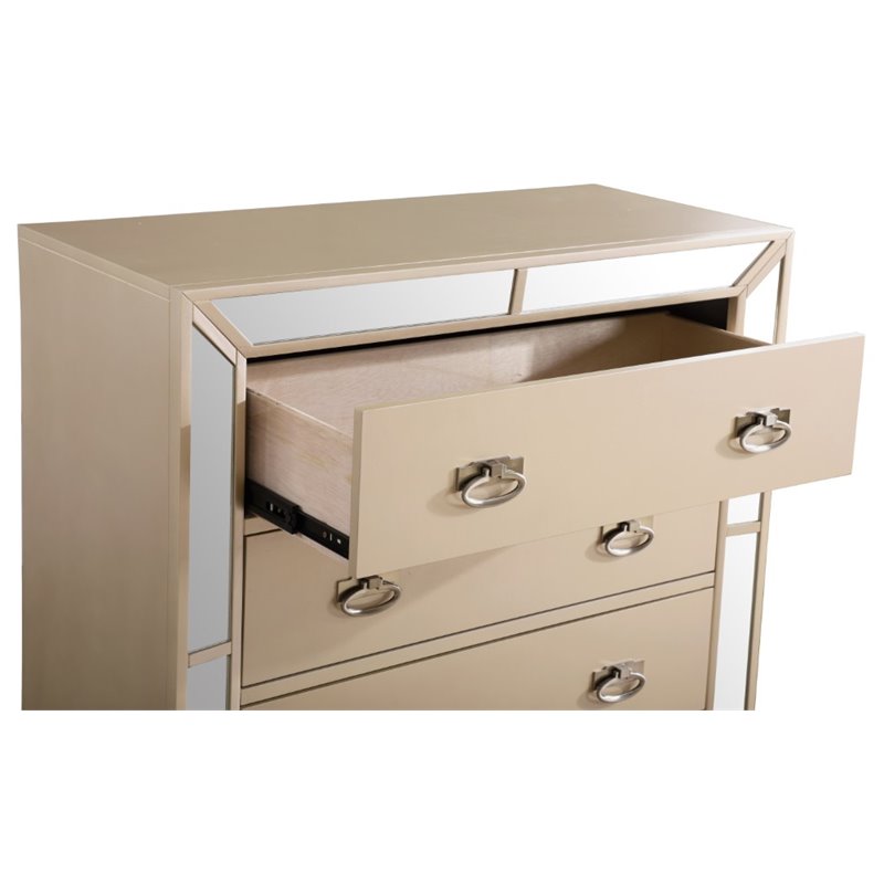 Home Square 2-Piece Set with Queen Panel Bed and 5-Drawer Chest in Pearl