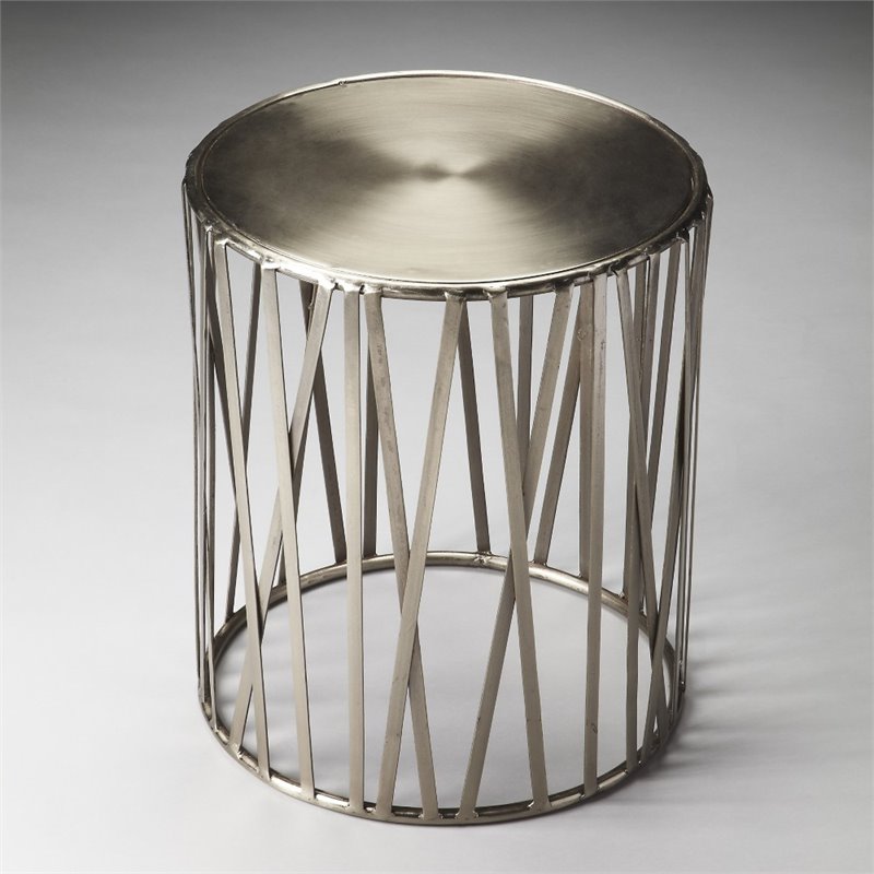 Home Square Industrial Chic End Table in Iron - Set of 2