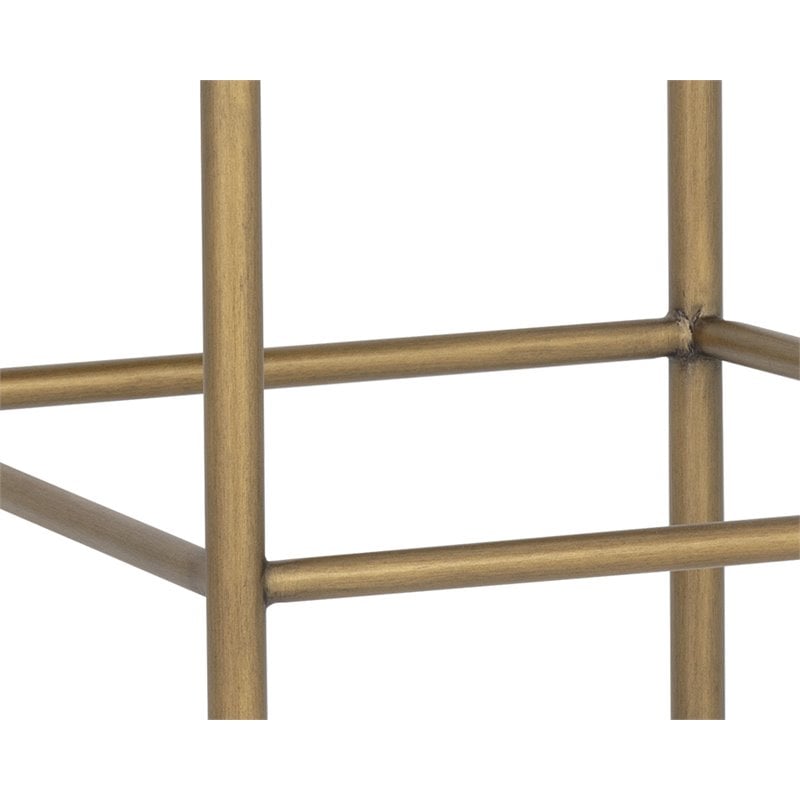 Home Square Seneca 26