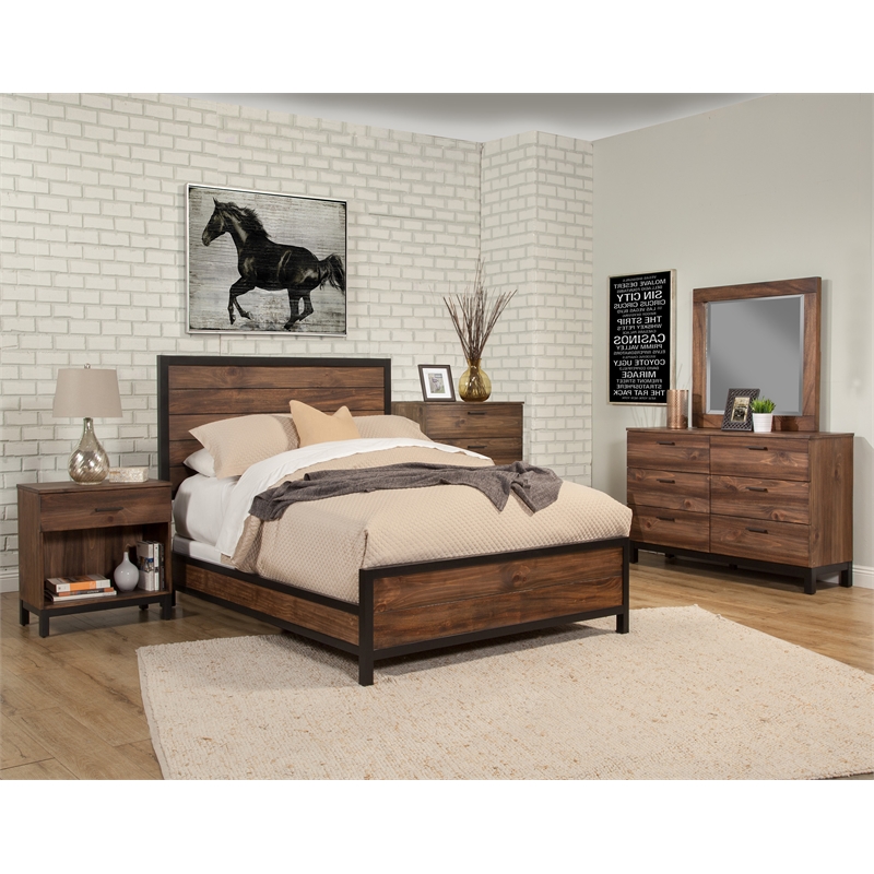 Home Square 2-Piece Set with Weston California King Bed & 4 Drawer Chest