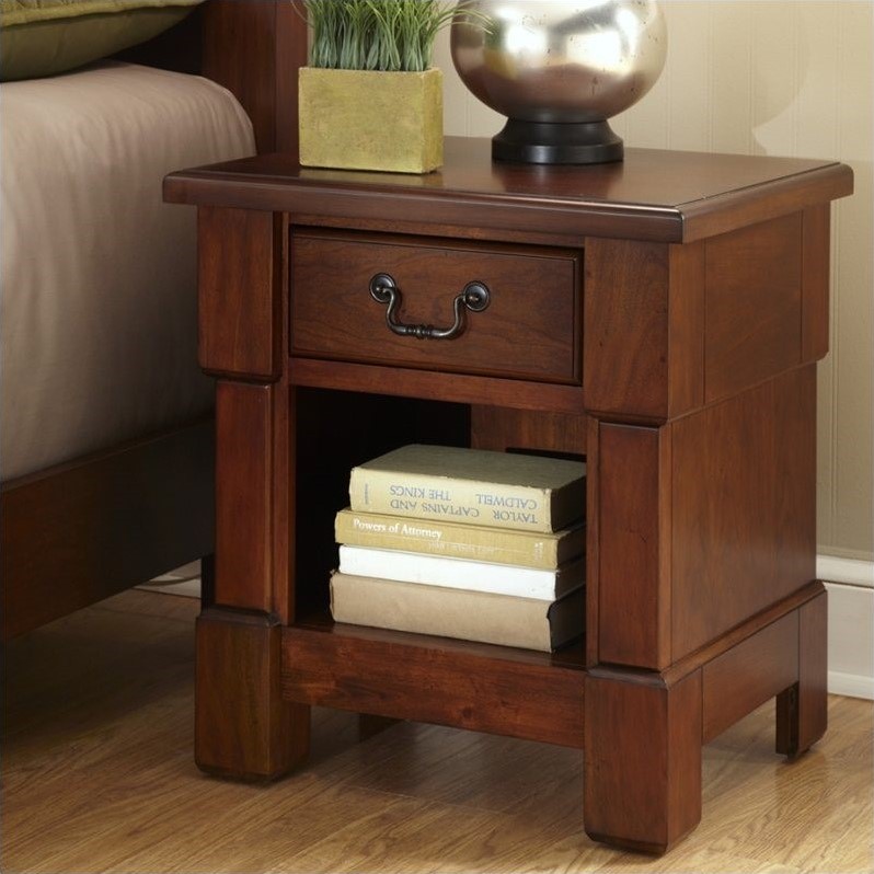 Home Square 2 Piece Louis Philippe III Wood Nightstand Set in