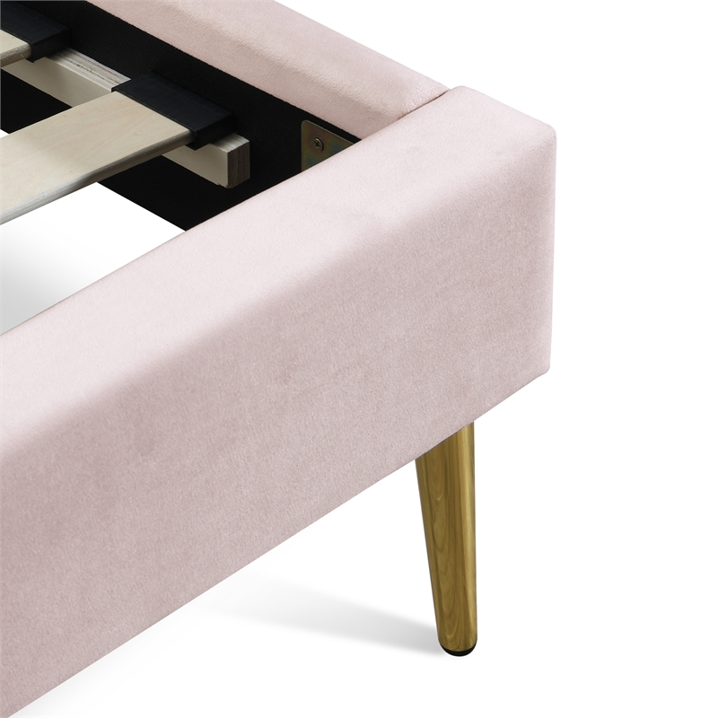 Home Square 3-Piece Set with 2 Accent Tables and Platform Queen Bed