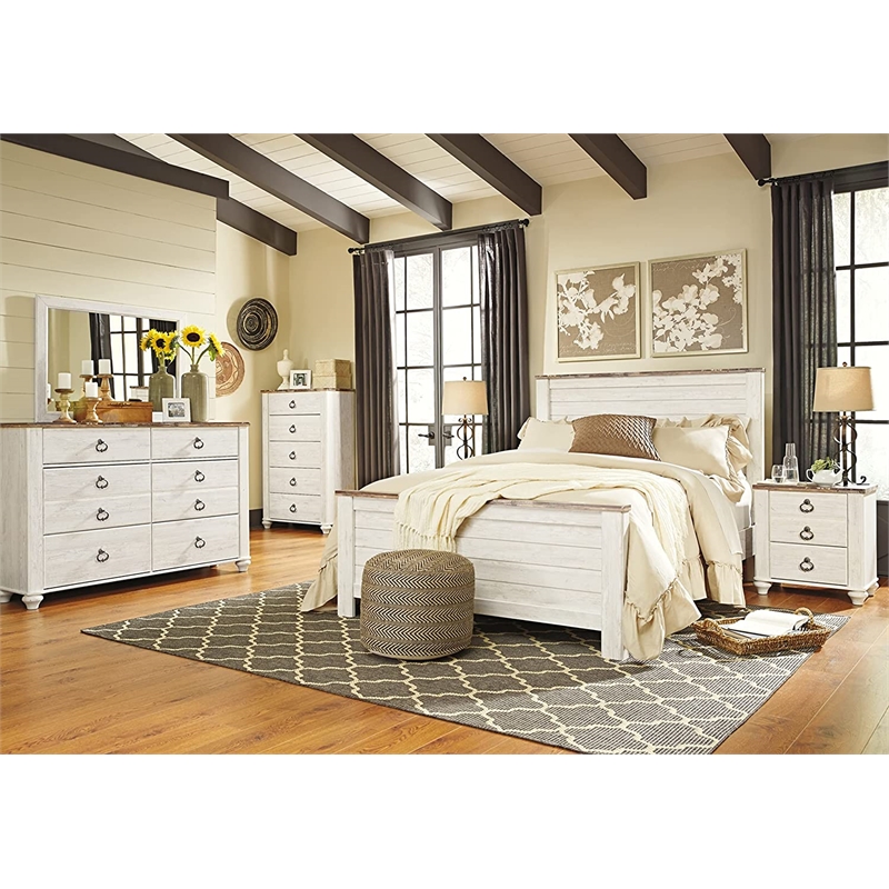 Home Square Set of 2 Queen Panel Bed & 6-Drawer Double Dresser in Whitewash
