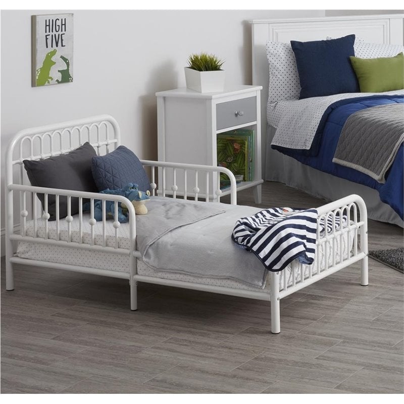 Little Seeds Monarch Hill Ivy Metal Toddler Bed in White