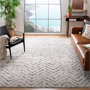 Maklaine 6' X 9' Power Loomed Rug in Ivory and Charcoal