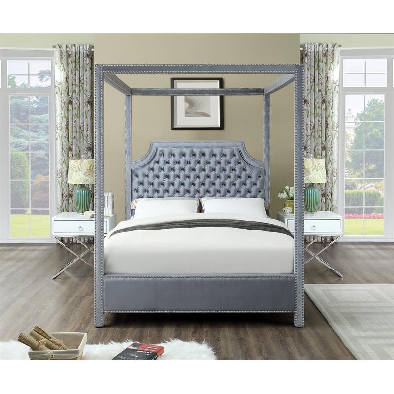 Maklaine Contemporary Tufted Velvet King Bed in Gray