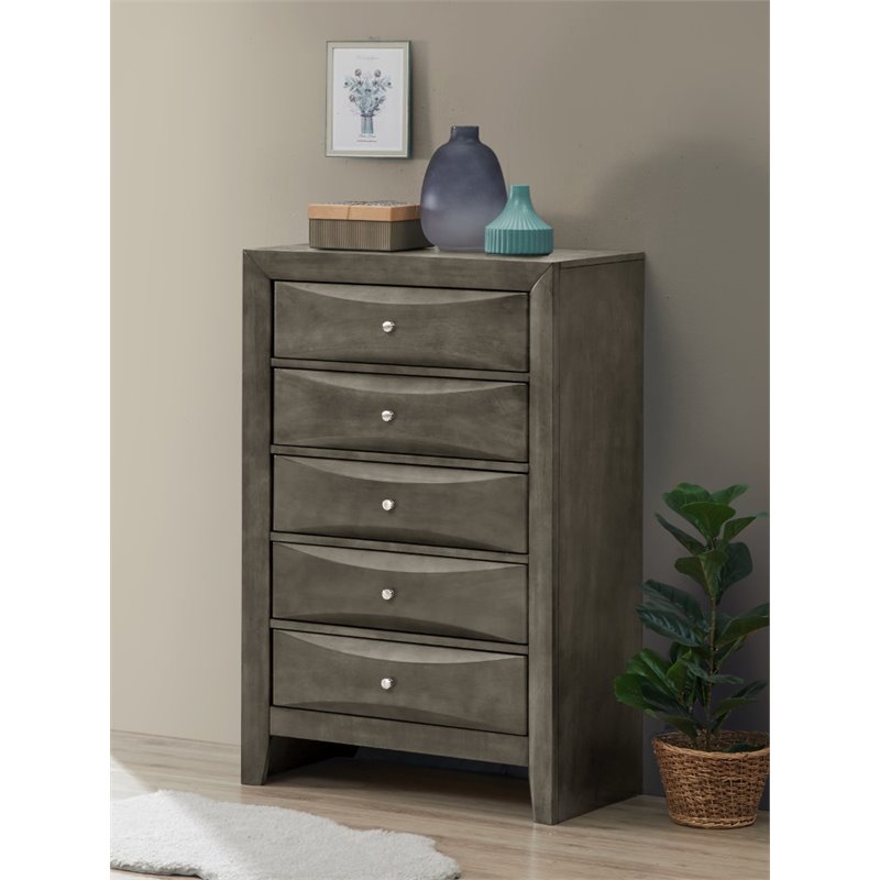 Maklaine Contemporary Engineered Wood 5 Drawer Chest in Gray
