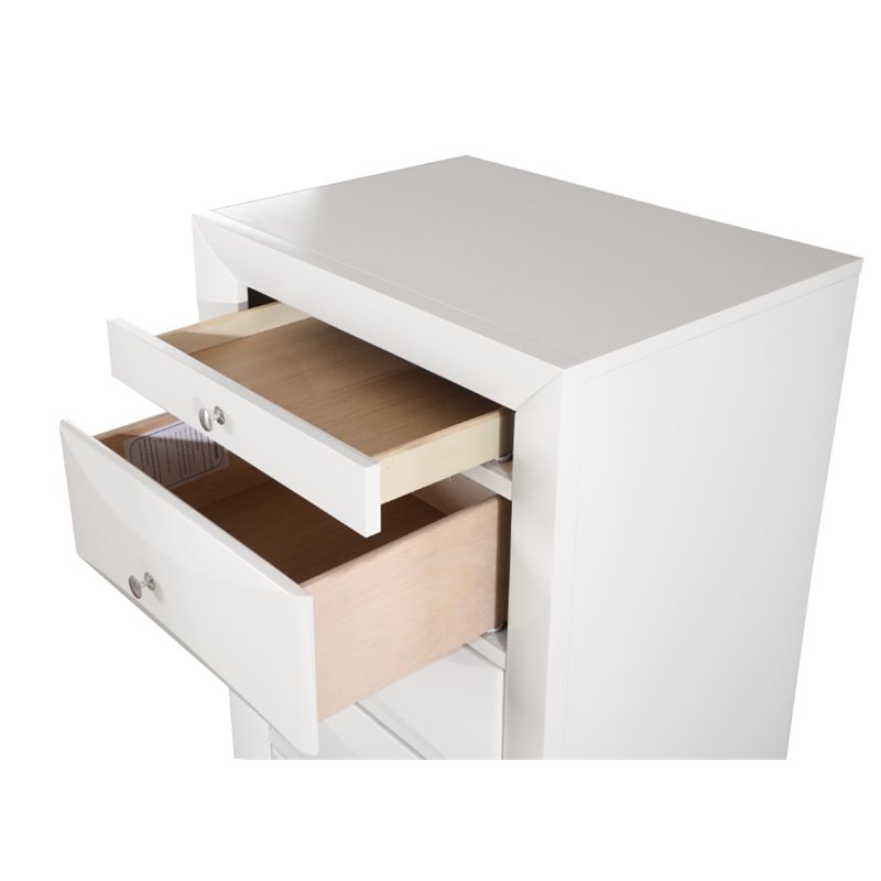 Maklaine Contemporary Engineered Wood 7 Drawer Lingerie Chest in White