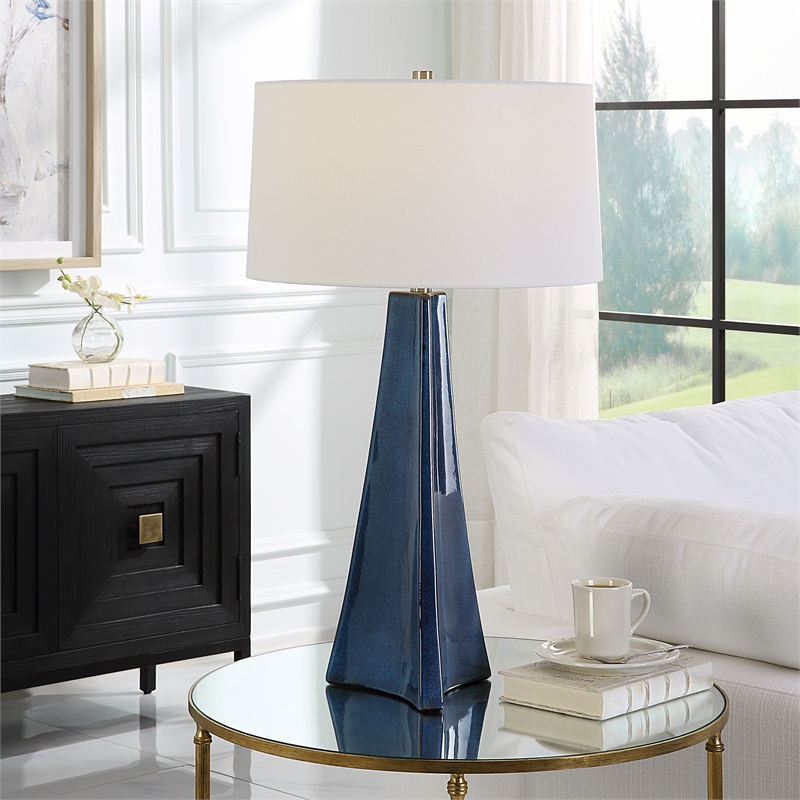 Maklaine 1-Light Ceramic & Fabric Table Lamp in White/Distressed Blue