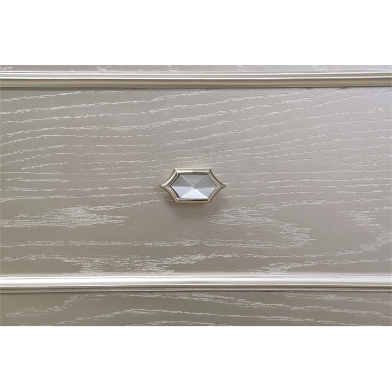 Maklaine 6-Drawer Contemporary Wood Chest in Silver Oak Finish