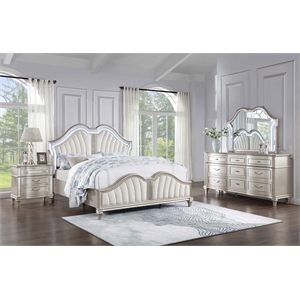 Maklaine 4-piece Wood Queen Bedroom Set Ivory and Silver Oak