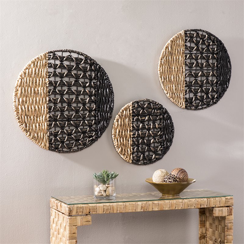 Maklaine Transitional 3 Piece Round Wall Panel Set in Natural
