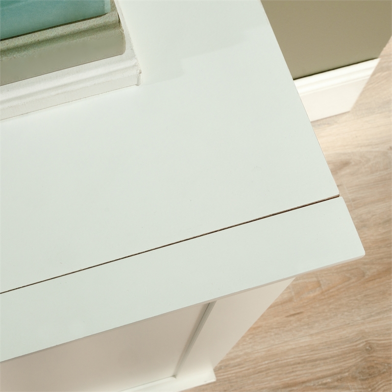 Maklaine Contemporary Base Cabinet in a Glacier White finish