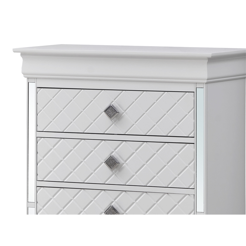 Maklaine Contemporary Wood 5 English Dovetailed Drawers Chest in White