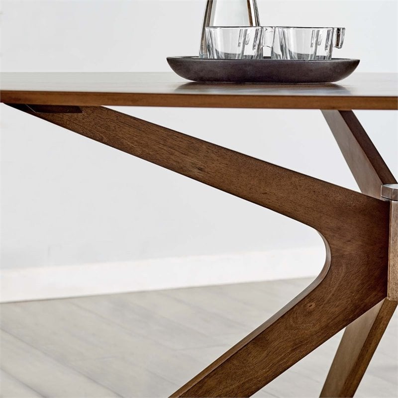 Maklaine Modern / Contemporary 71