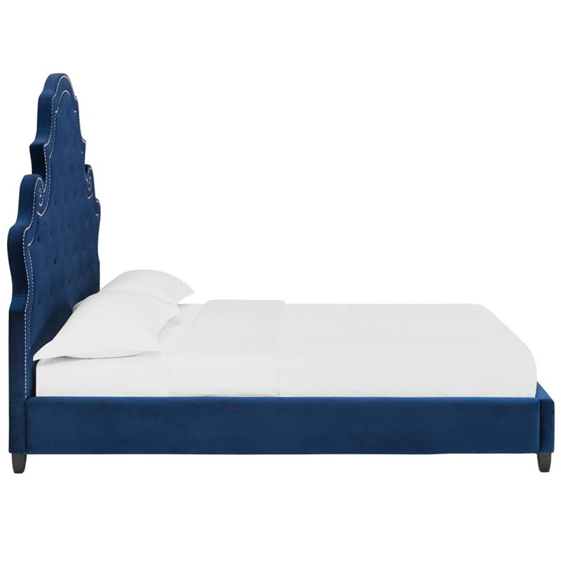 Maklaine Queen Tufted Nailhead Performance Velvet Platform Bed in Navy