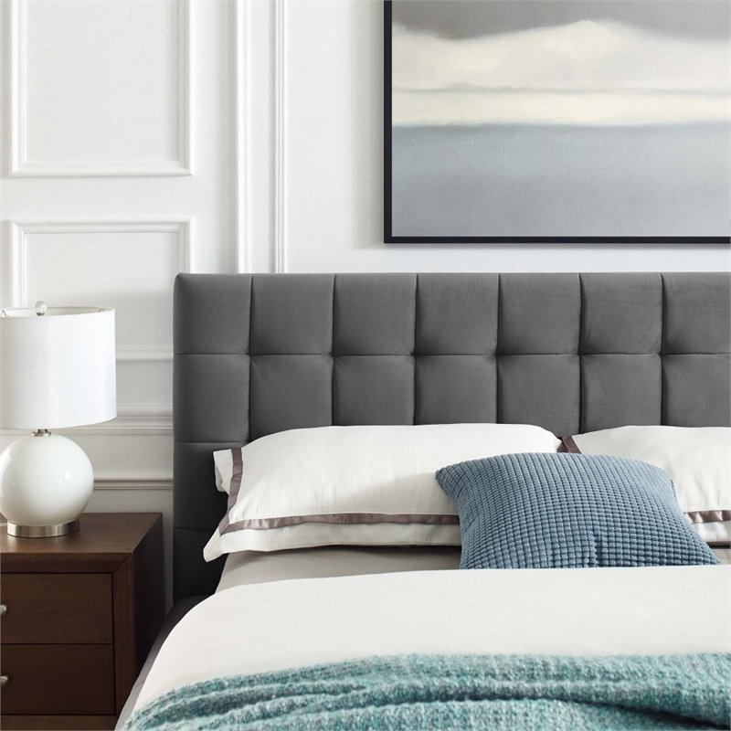 Maklaine Queen Biscuit Tufted Performance Velvet Platform Bed in Gray
