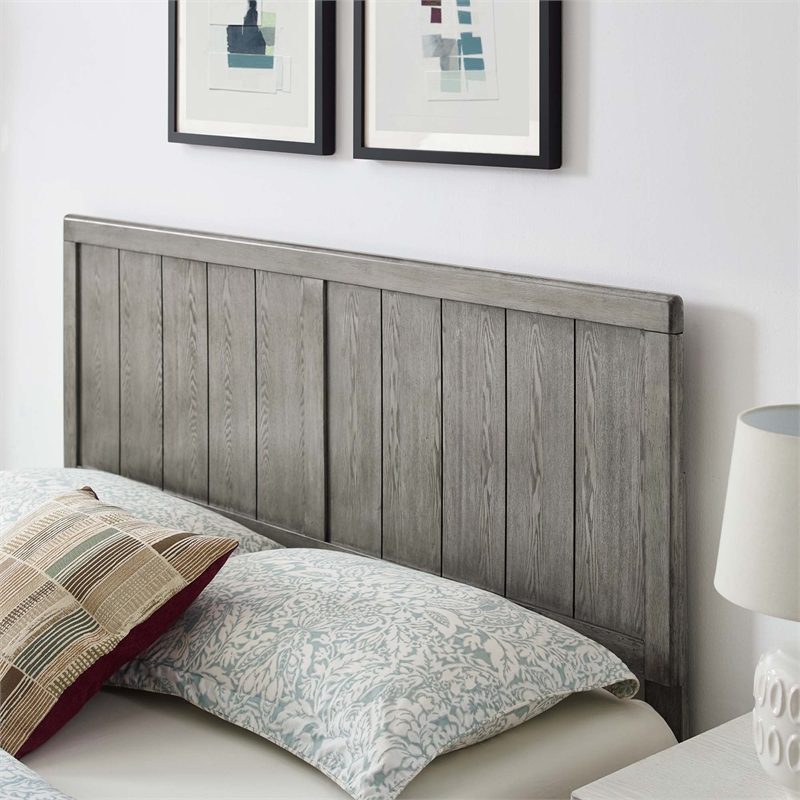 Maklaine Contemporary King Wood Platform Bed with Splayed Legs in Gray