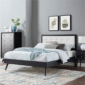 Maklaine Queen Wood Platform Bed with Splayed Legs in Black/White