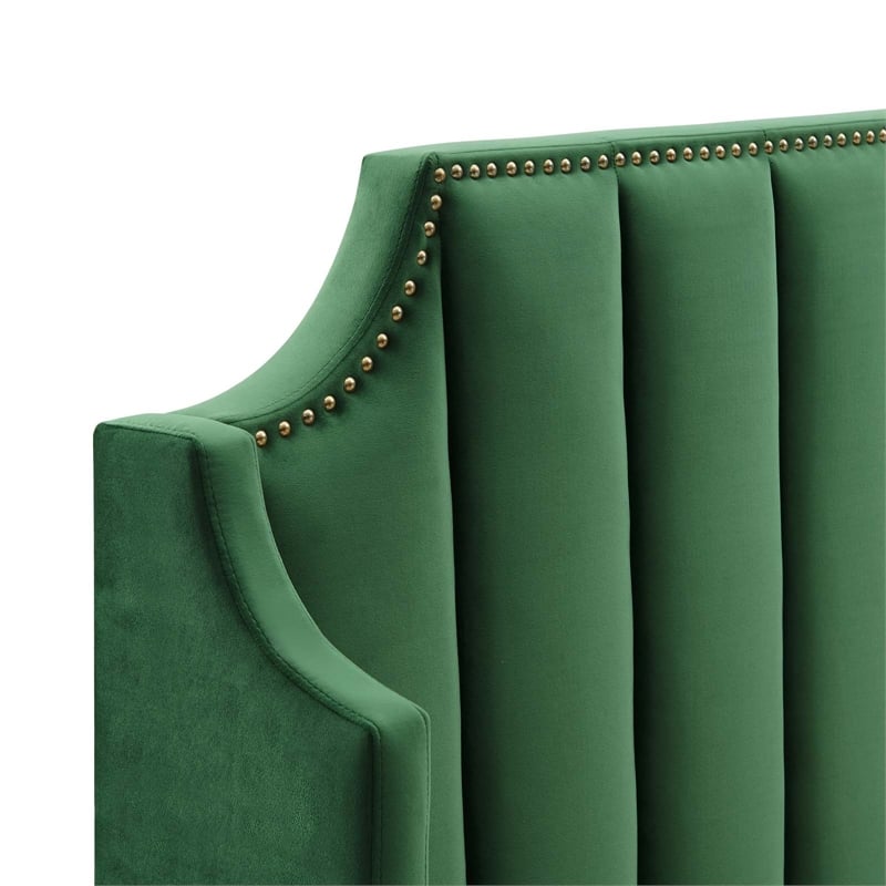 Maklaine Performance Velvet Queen Platform Bed in Emerald Green