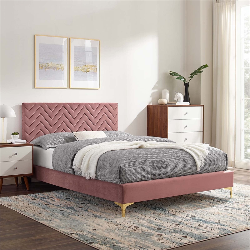 Maklaine Tufted Performance Velvet King Platform Bed in Dusty Rose