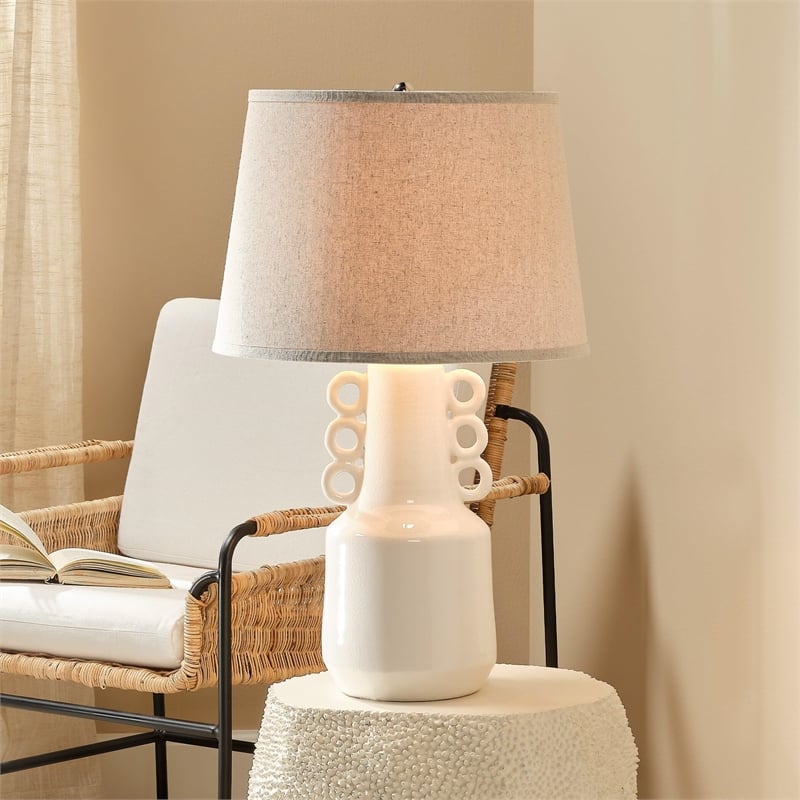 Maklaine Coastal Ceramic Table Lamp With Linen Shade in White