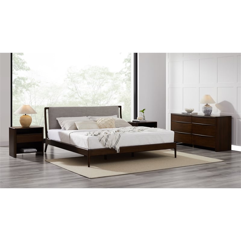 Maklaine Queen Platform Bed in Coffee Finish