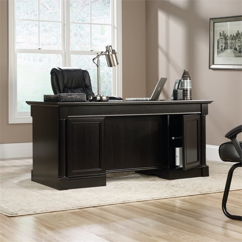 Kingfisher Lane Modern Engineered Wood Executive Desk in Wind Oak
