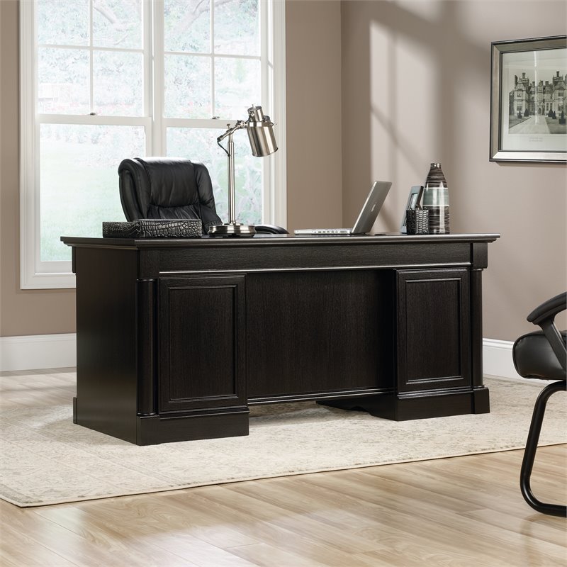 Kingfisher Lane Modern Engineered Wood Executive Desk in Wind Oak