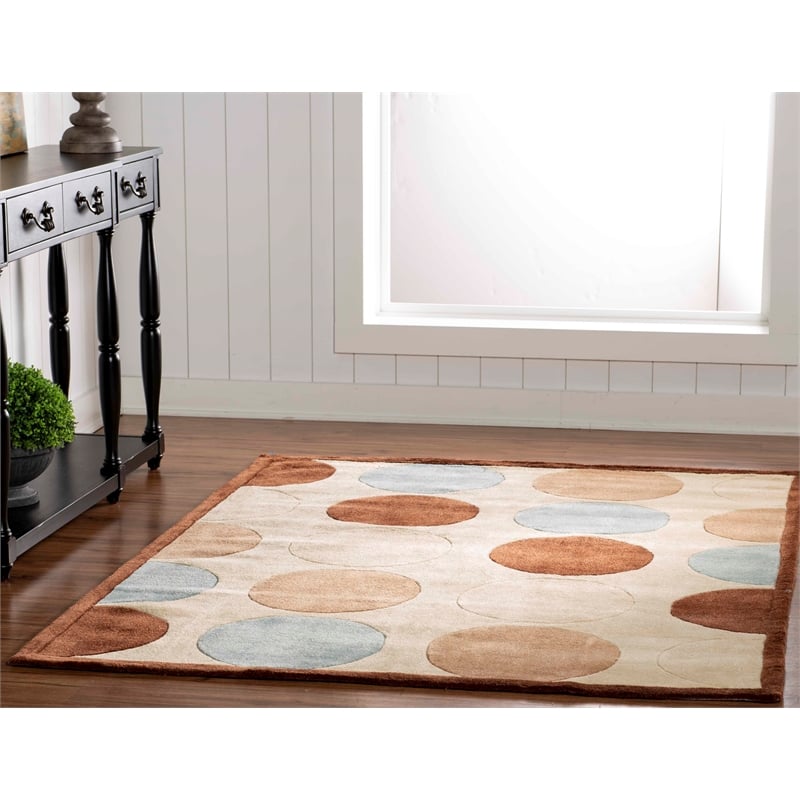 Laysan Home Transitional Hand Tufted Polyester 5'x7' Rug in Tan Brown