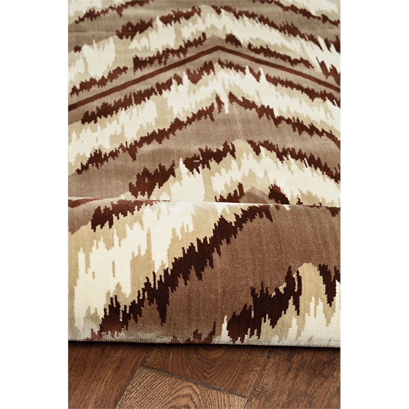 Laysan Home Transitional Silk Chevron Polyester 5'x7'6