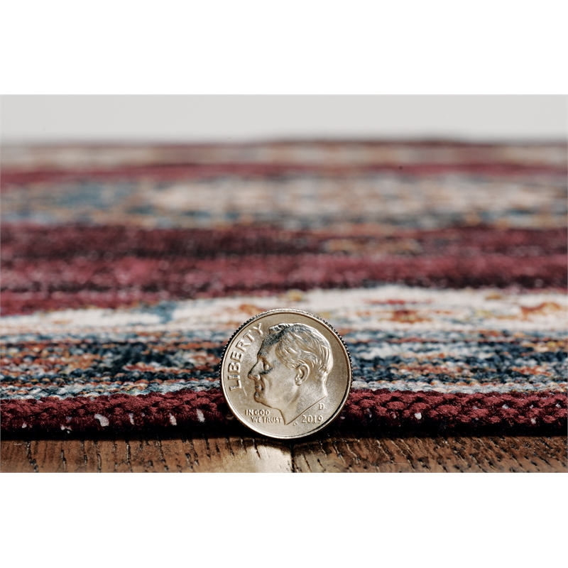 Laysan Home Transitional Washable Polyester 2'x3' Rug in Ivory and Burgundy