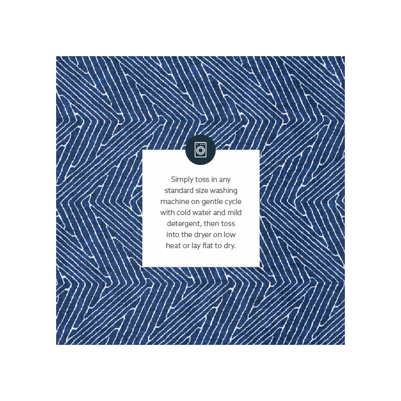 Laysan Home Transitional Washable Polyester 2'x8' Rectangle Rug in Blue / Ivory