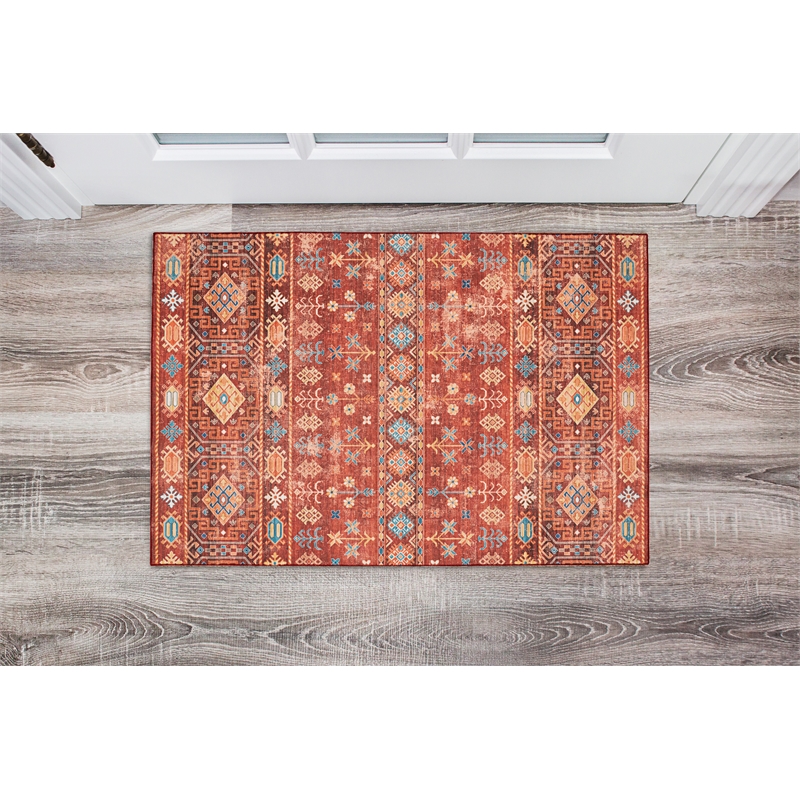 Laysan Home Transitional Washable Polyester 2'x3' Rectangle Rug in Red and Ivory