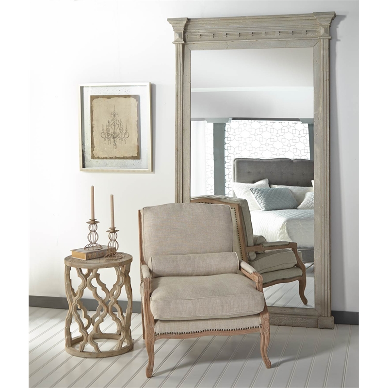 Essentials For Living Bella Antique Clover Wood End Table in Gray