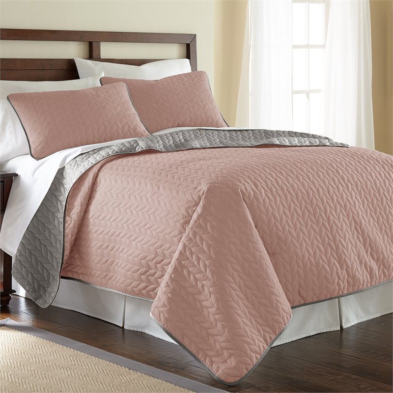 Quilted Coverlet Set 3 Piece Reversible Queen Size Blanket Pink Silver Bedroom