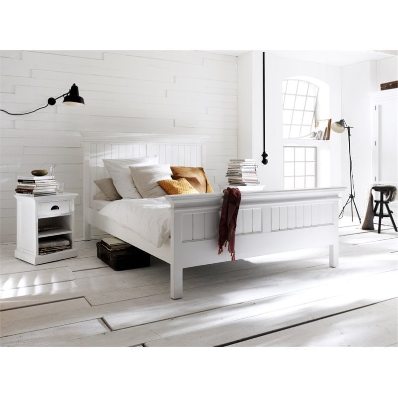 NovaSolo Halifax Queen Panel Bed Wood in Pure White