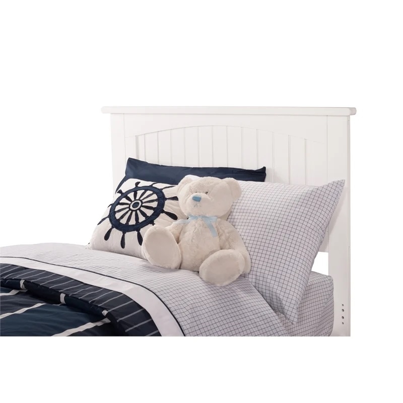 Leo & Lacey Farmhouse Solid Wood Twin Platform Bed with Attachable USB in White