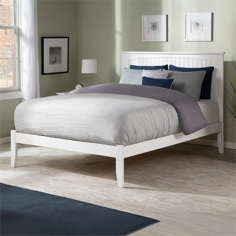 Leo & Lacey Farmhouse Solid Wood King Platform Bed with Attachable USB in White