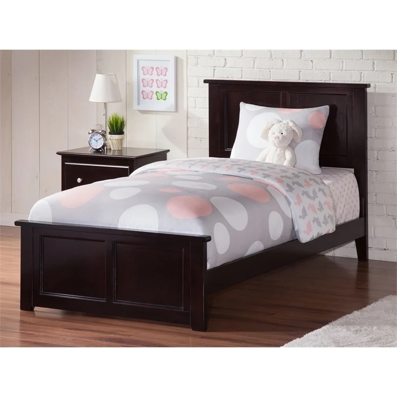 Leo & Lacey Madison Twin Wood Foundation Bed with Matching Footboard in Espresso
